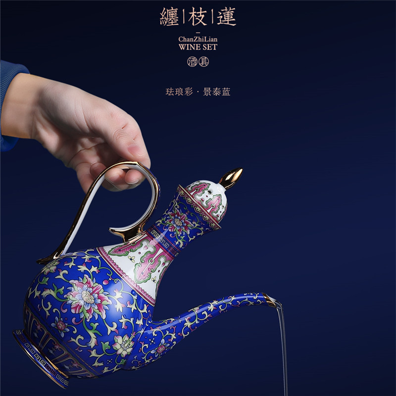 缠枝莲